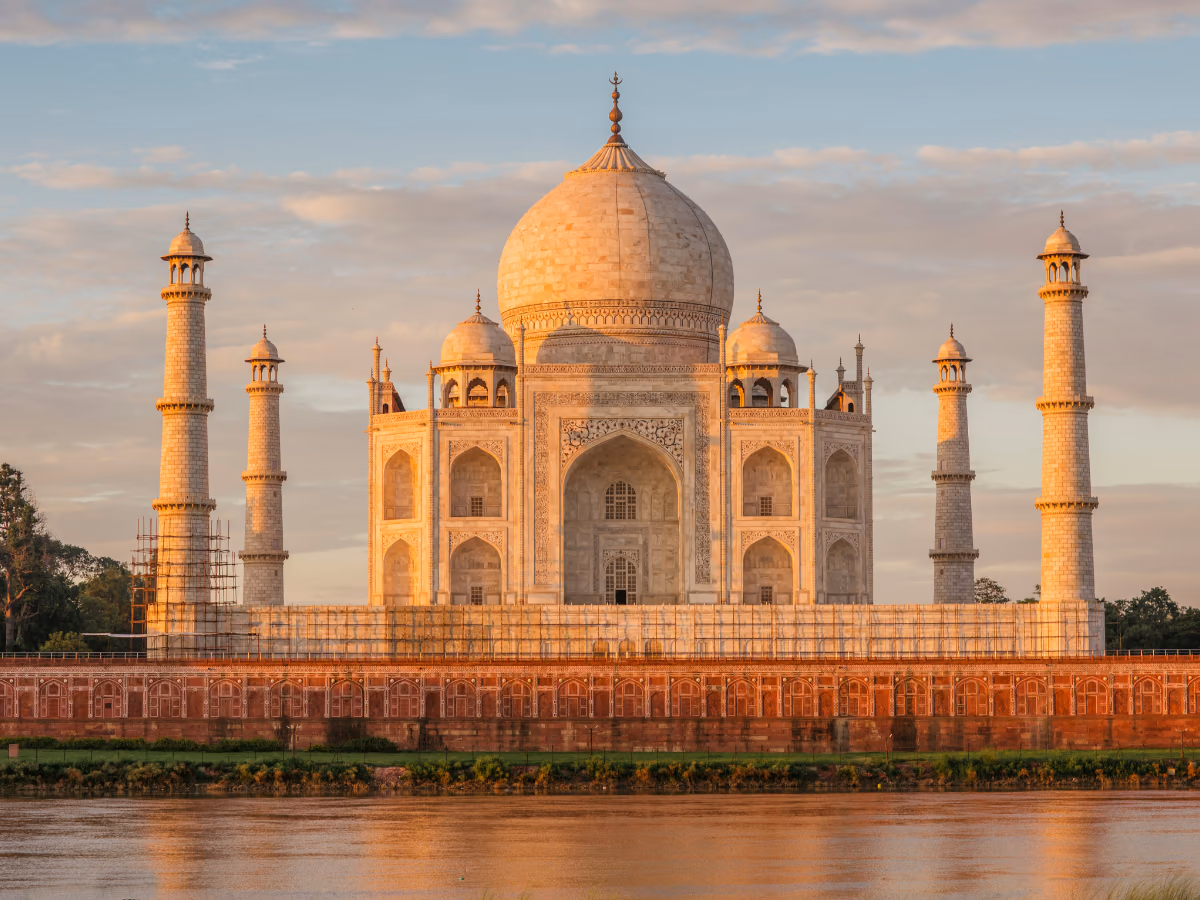 Scena di viaggio a Agra a Ranthambore, tra paesaggio locale e atmosfera del luogo.