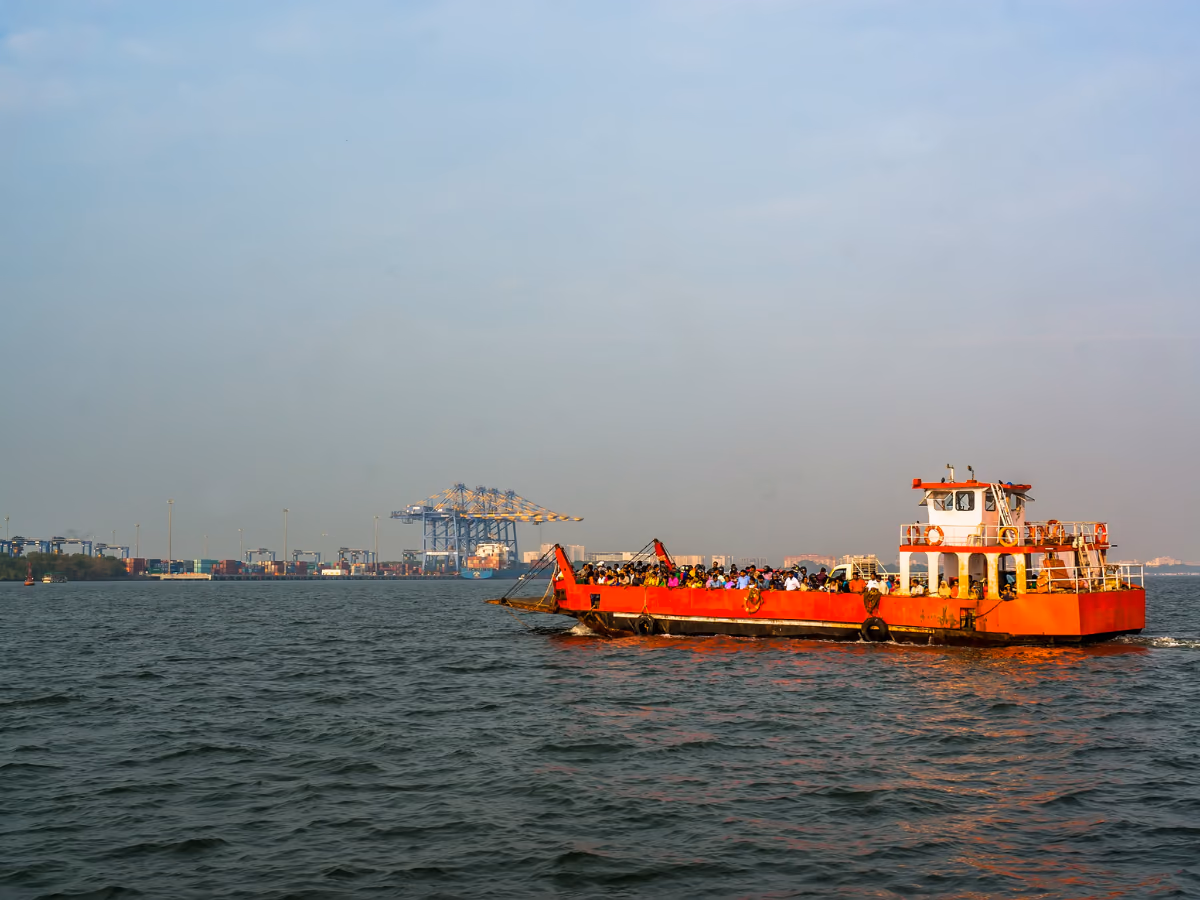 Scena di viaggio a Kochi, tra paesaggio locale e atmosfera del luogo.